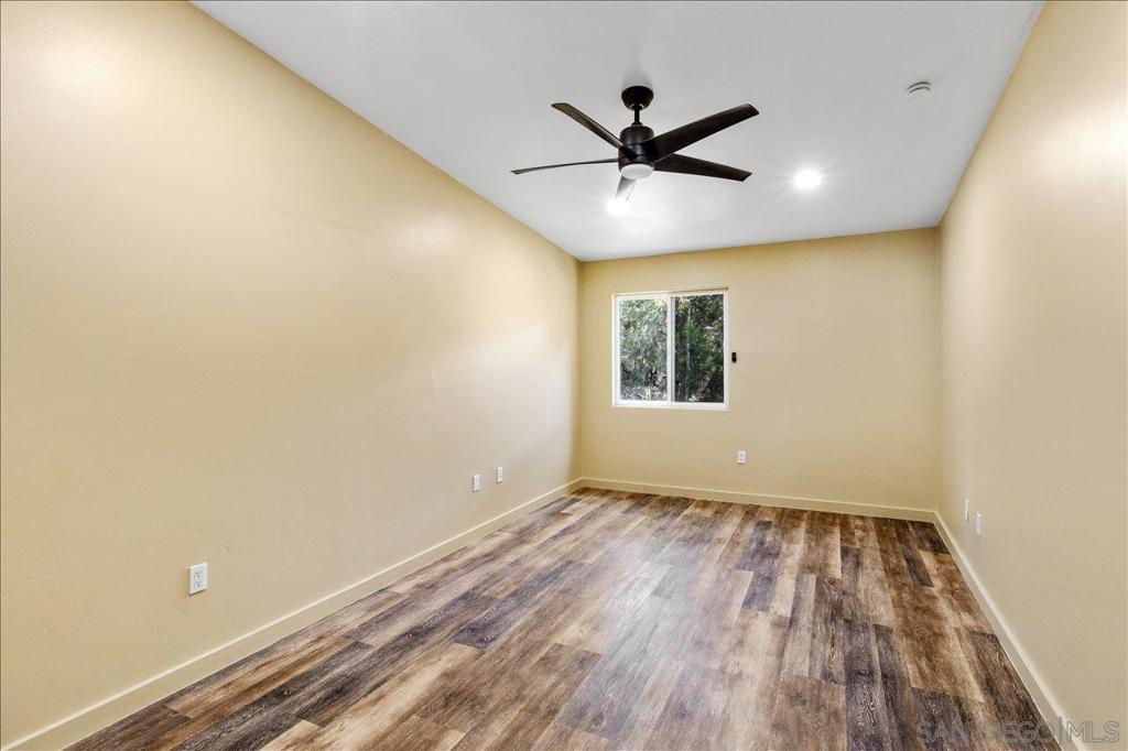 5461 Rainbow Creek Property Photo 15