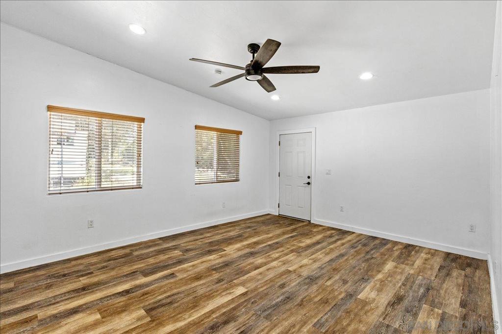 5461 Rainbow Creek Property Photo 16