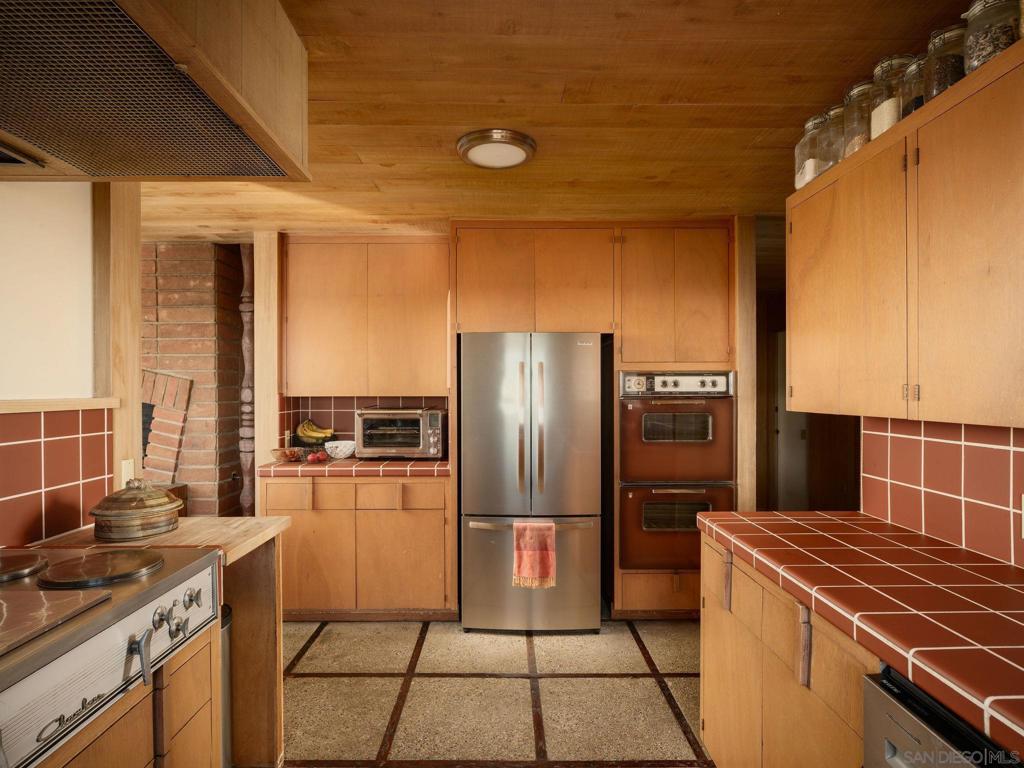 9450 Sunset Avenue Property Photo 13