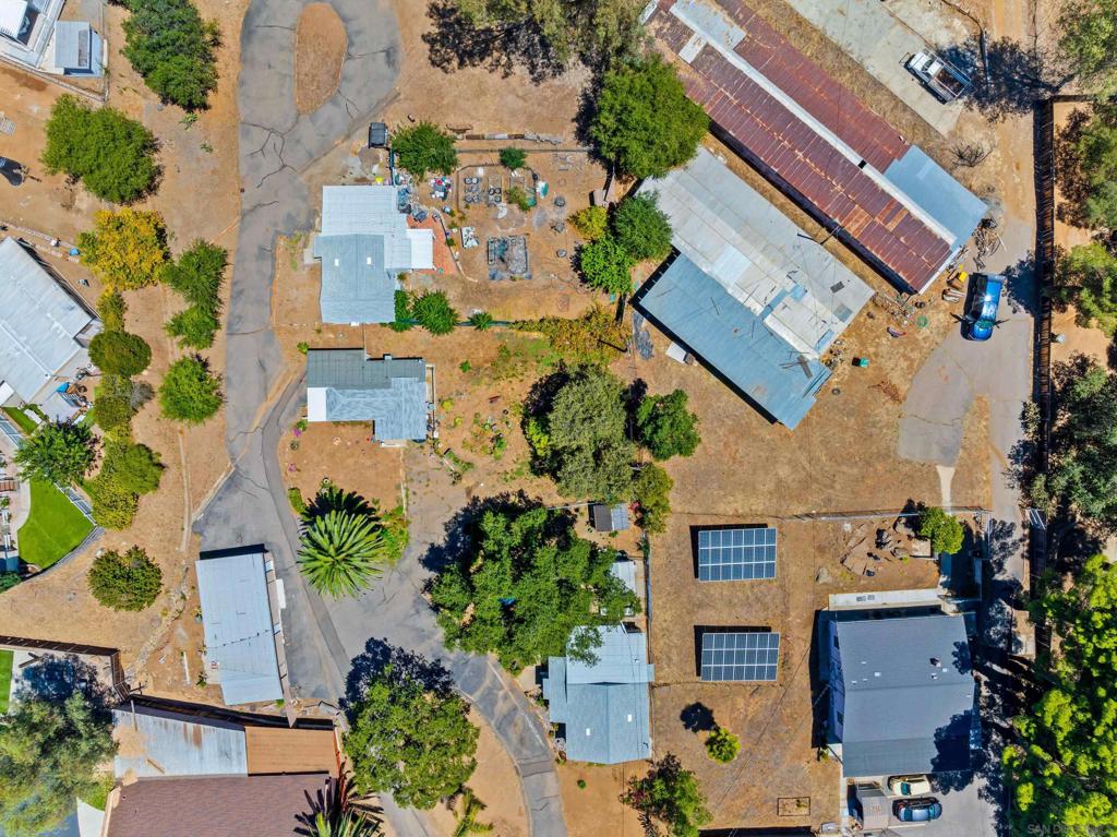 2560 Alpine Blvd Property Photo 34