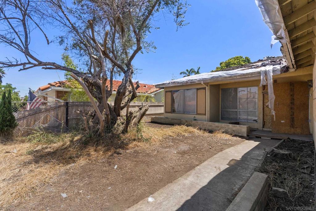 3955 Mount Albertine Way Property Photo 8