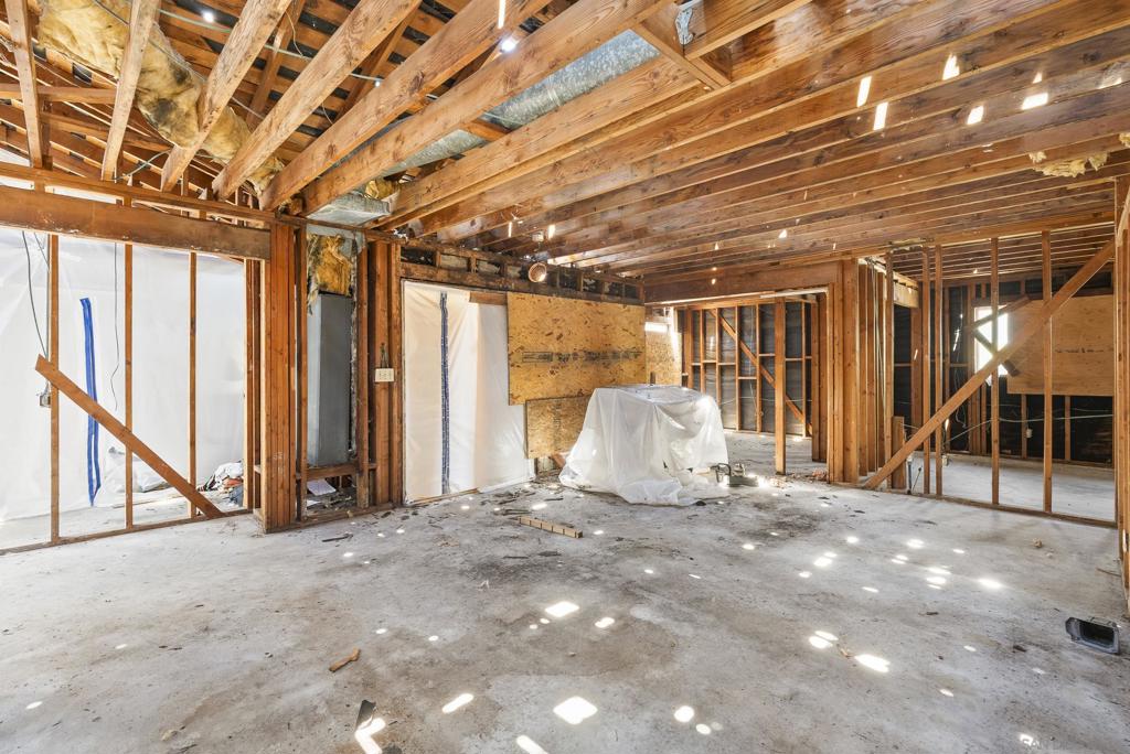 3955 Mount Albertine Way Property Photo 13