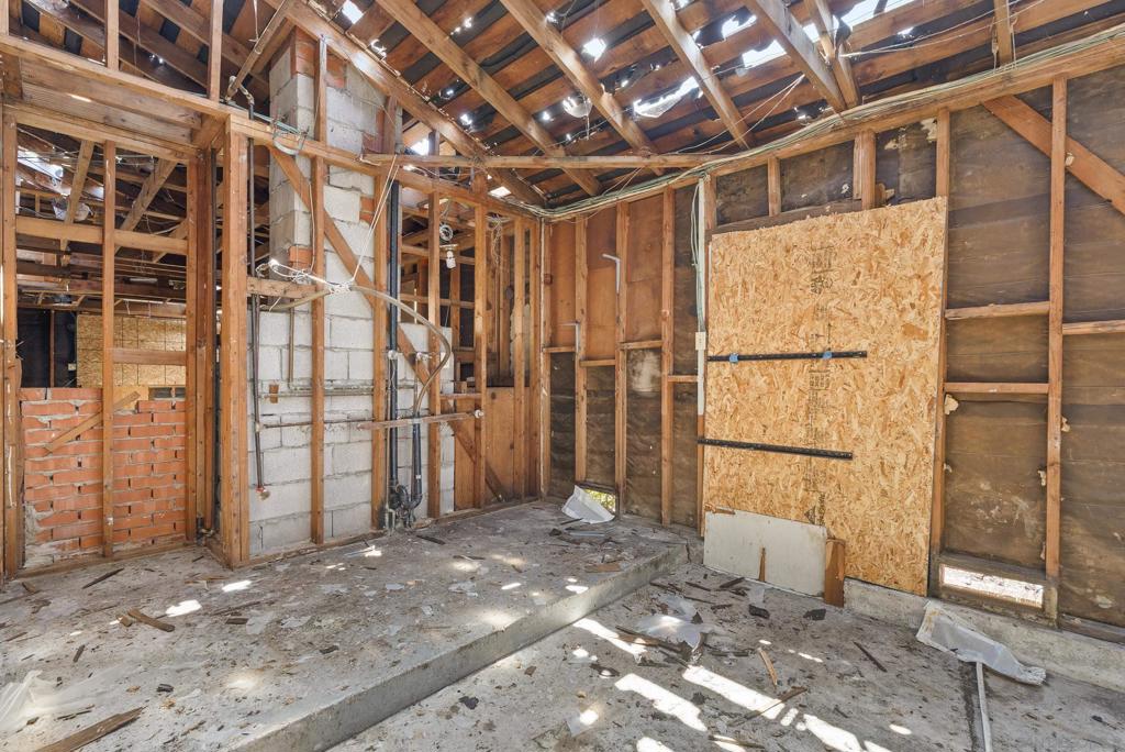 3955 Mount Albertine Way Property Photo 35