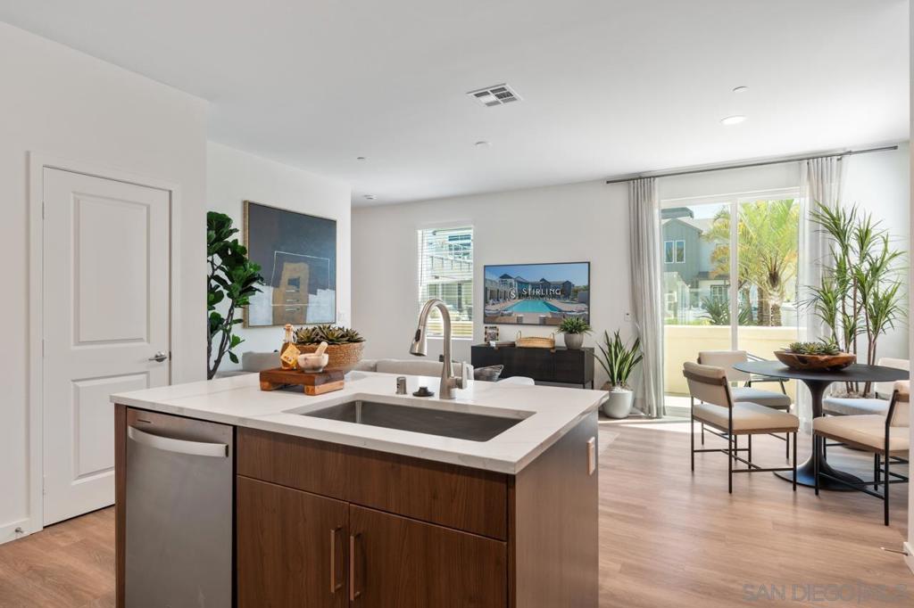 2040 Paseo Belluno 3 Property Photo 43