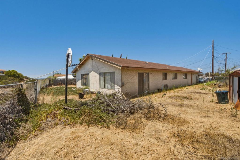 786 Goetschl Street Property Photo 3