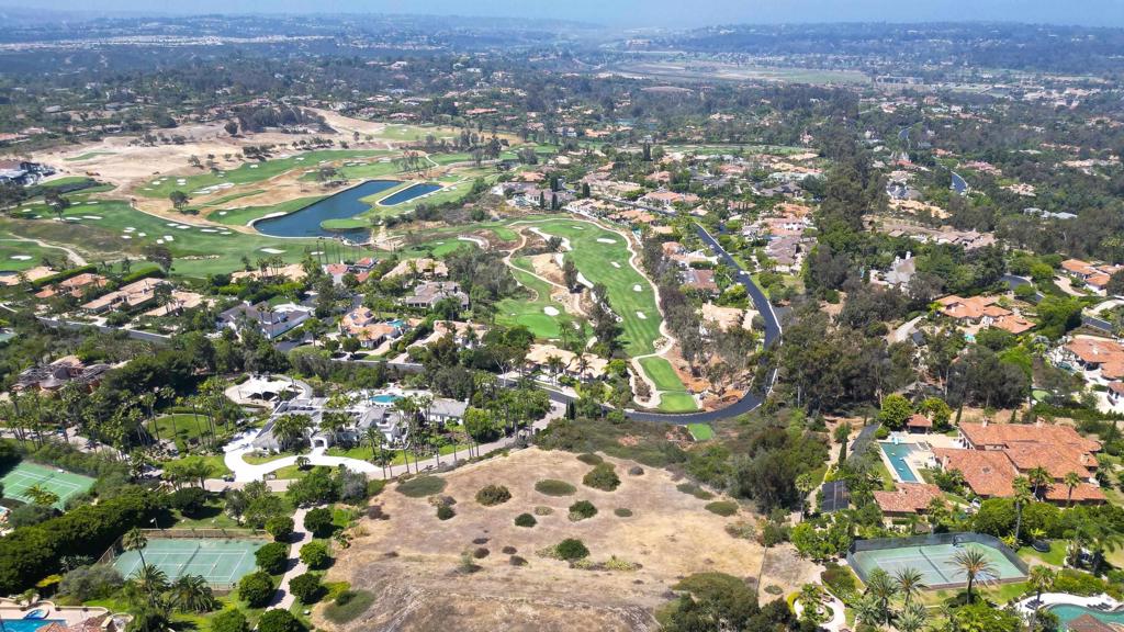 Spyglass Lane Property Photo 1