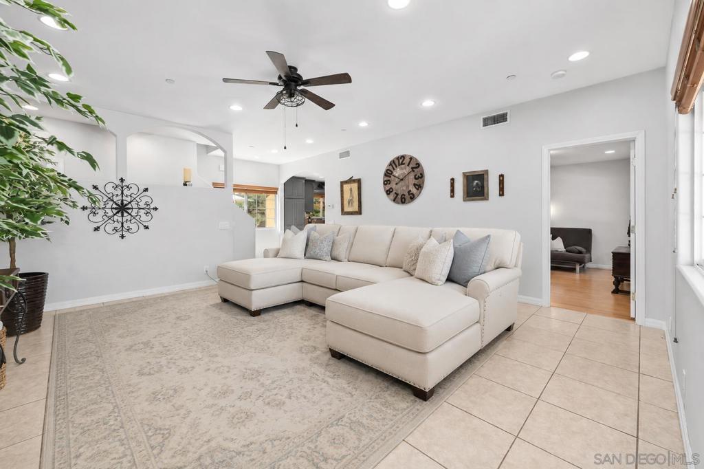 13044 Yerba Valley Way Property Photo 14
