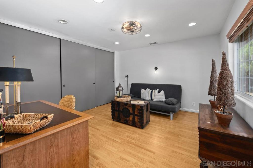13044 Yerba Valley Way Property Photo 25