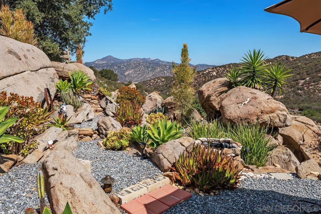 13044 Yerba Valley Way Property Photo 40
