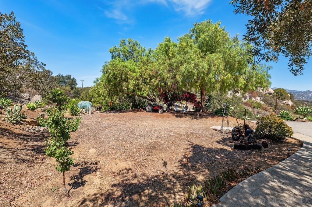 13044 Yerba Valley Way Property Photo 42