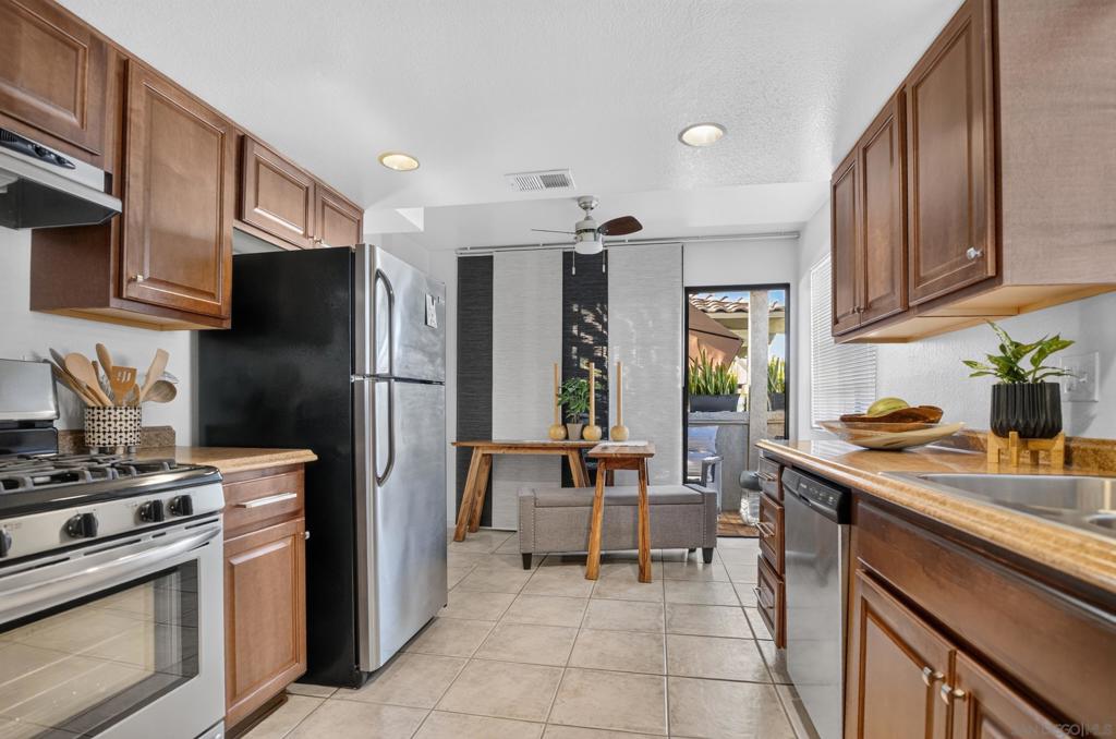575 E 5 Property Photo 2