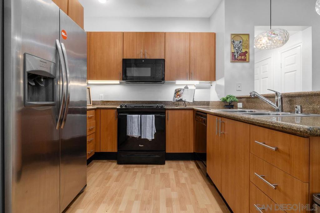 1480 Broadway 2514 Property Photo 7