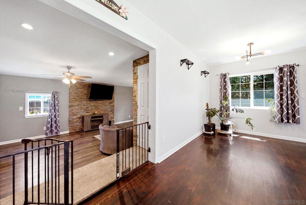 8852 Railroad Ave Property Photo 11