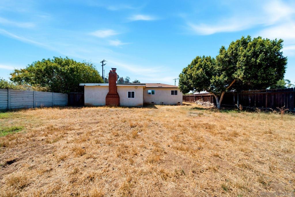 8852 Railroad Ave Property Photo 25