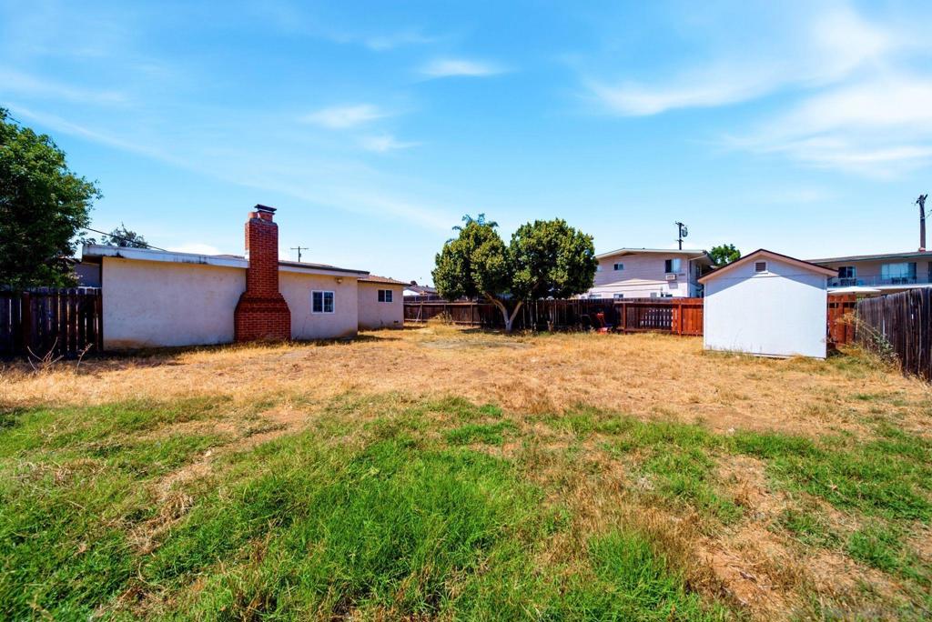 8852 Railroad Ave Property Photo 26