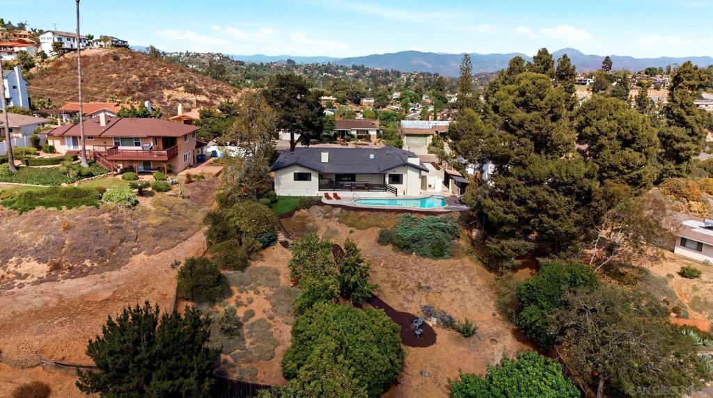 4222 Helix Del Sur Property Photo 5