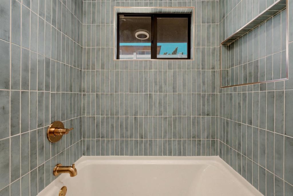 4222 Helix Del Sur Property Photo 20