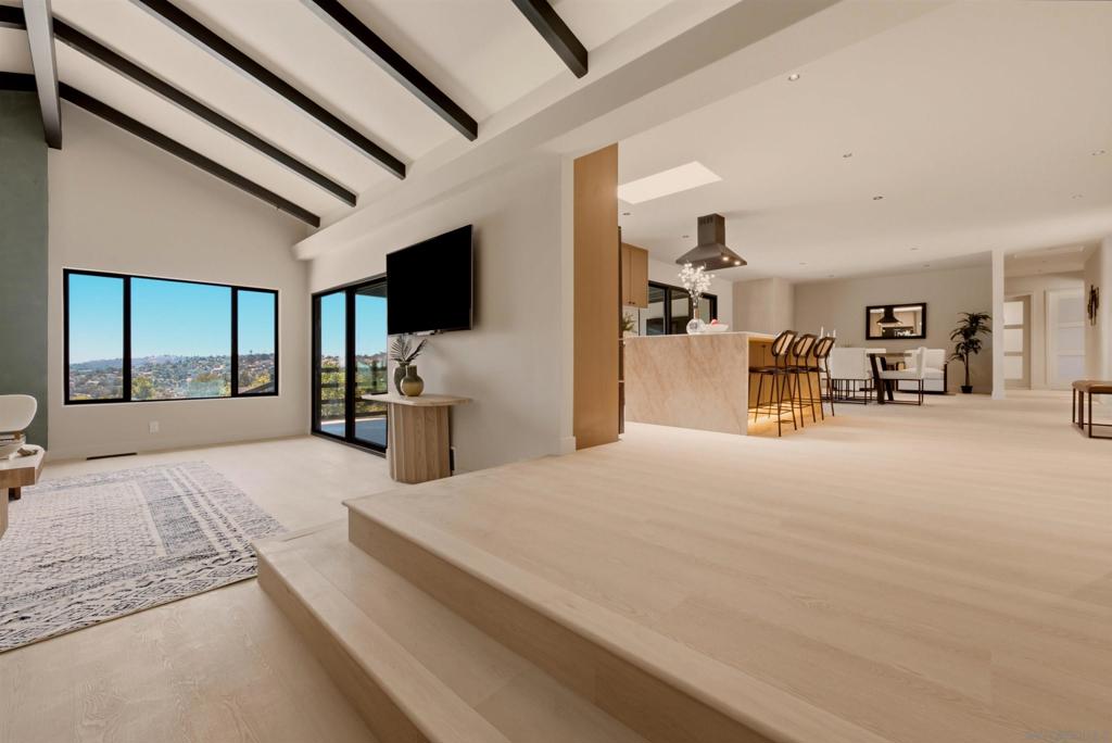 4222 Helix Del Sur Property Photo 38