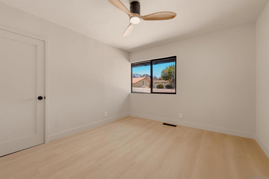 4222 Helix Del Sur Property Photo 41