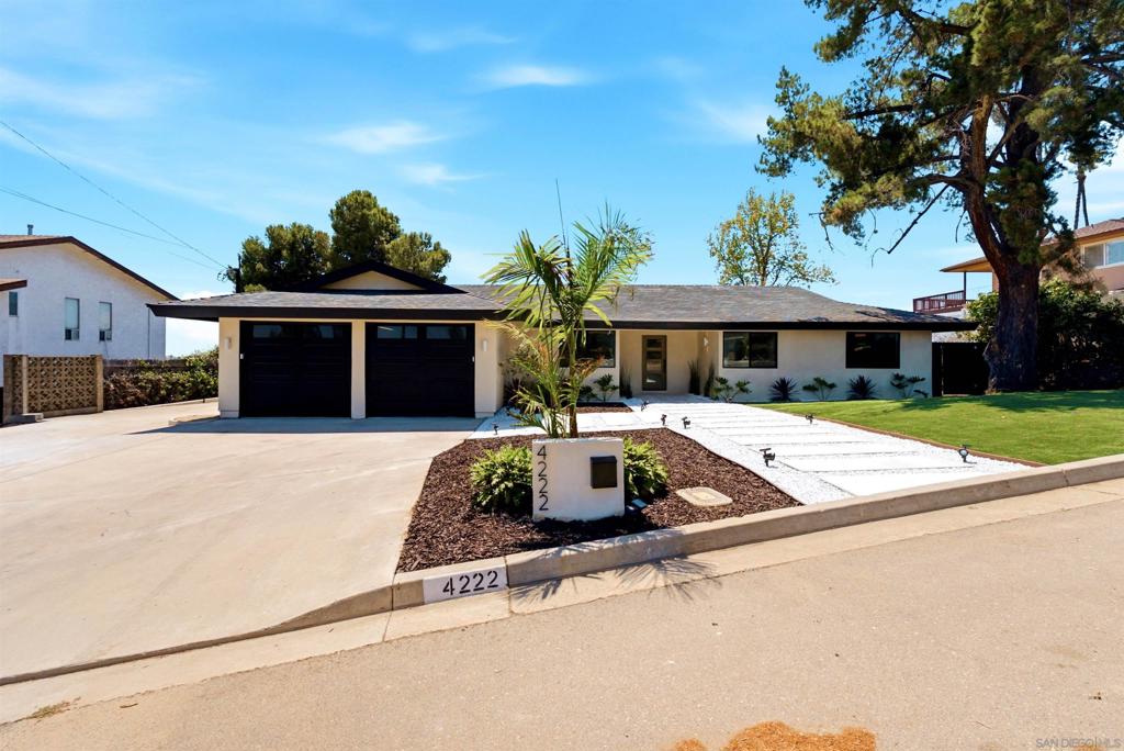 4222 Helix Del Sur Property Photo 49