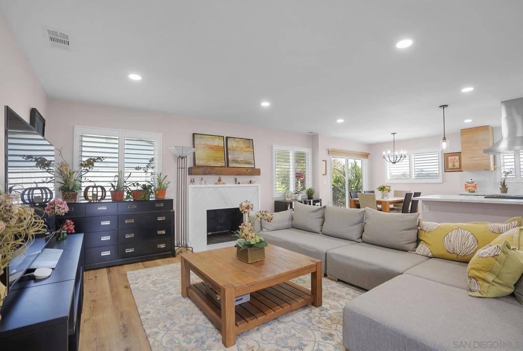 16958 Hierba Property Photo 4