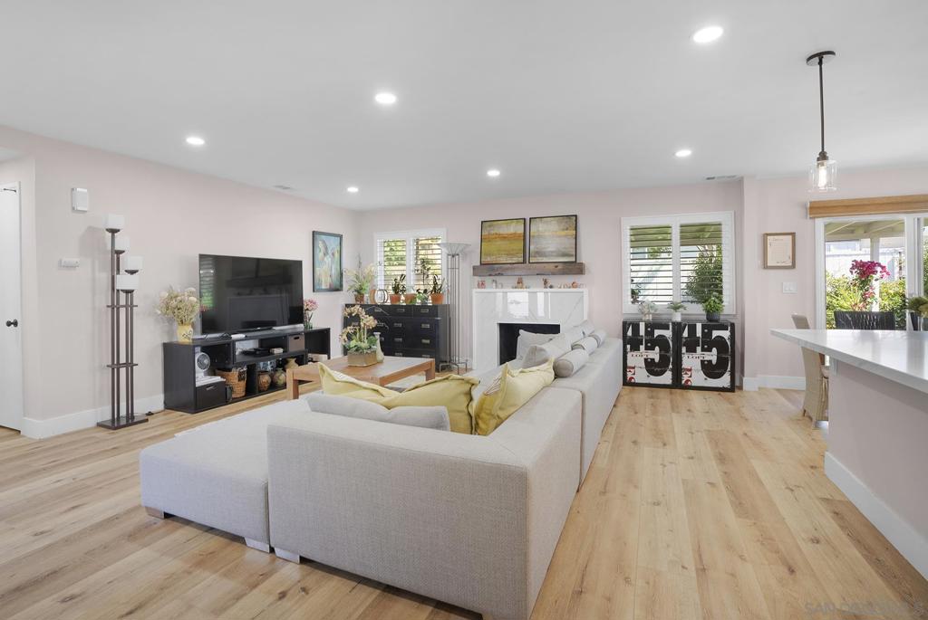 16958 Hierba Property Photo 16