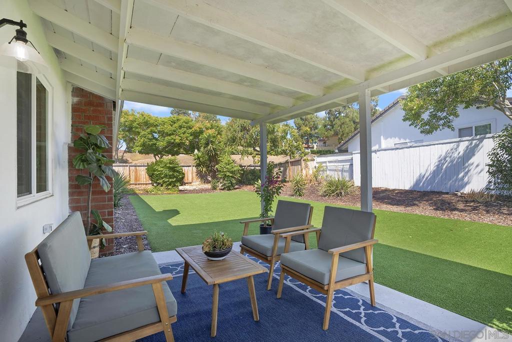 16958 Hierba Property Photo 27