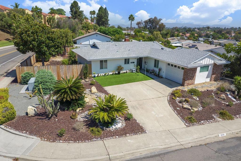 16958 Hierba Property Photo 35