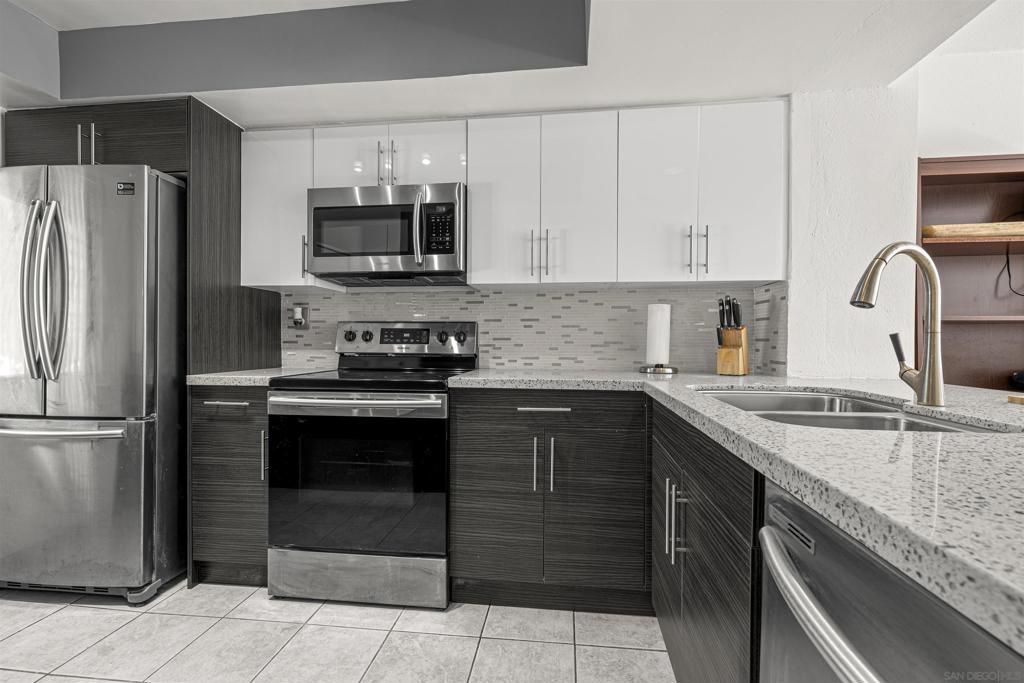 814 America Way Property Photo 6