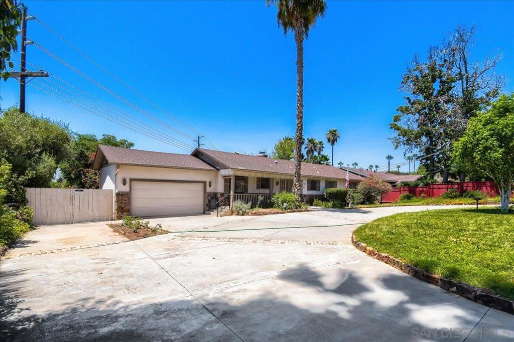 740 El Rancho Drive Property Photo 1