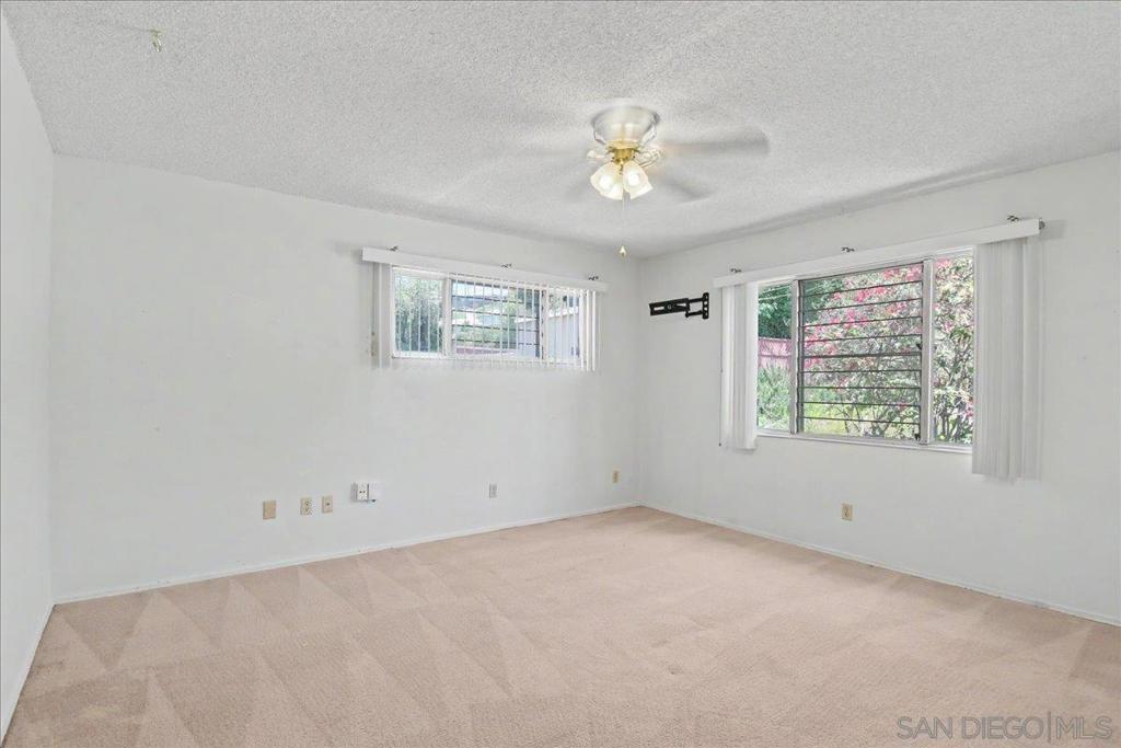 740 El Rancho Drive Property Photo 17