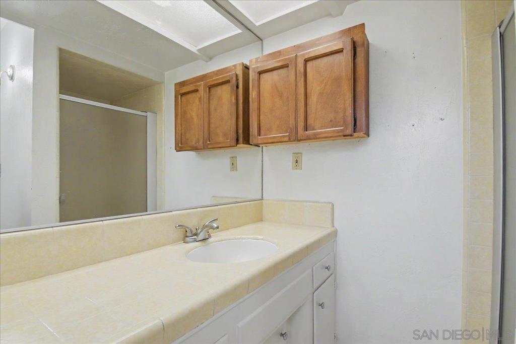 740 El Rancho Drive Property Photo 19