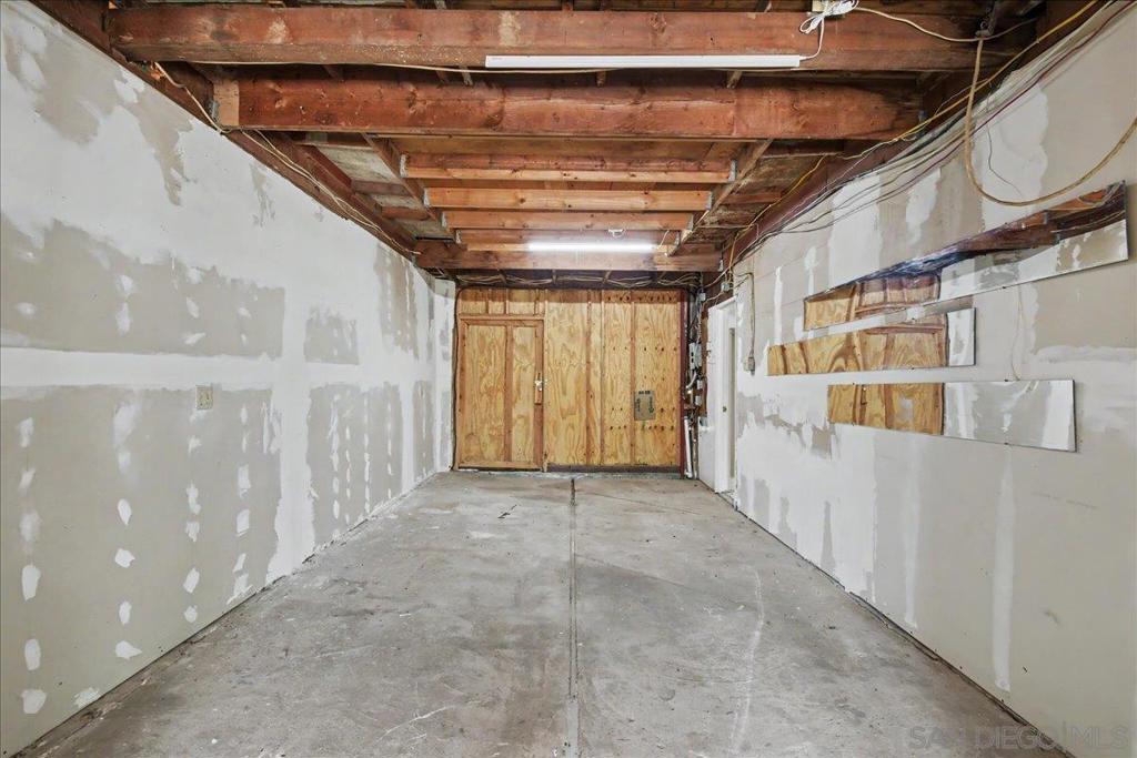 740 El Rancho Drive Property Photo 33