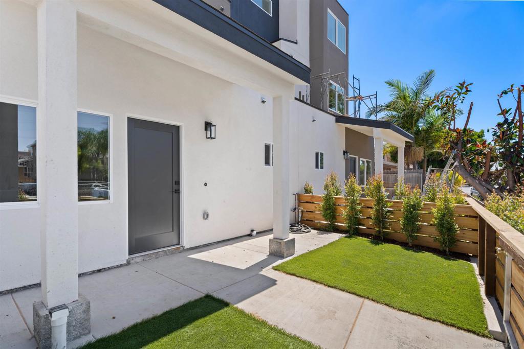 2141 Balboa Ave Property Photo 3