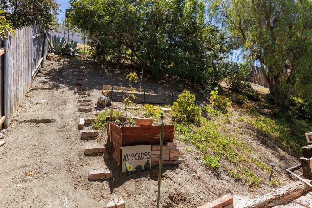 2337 Fallingleaf Property Photo 35