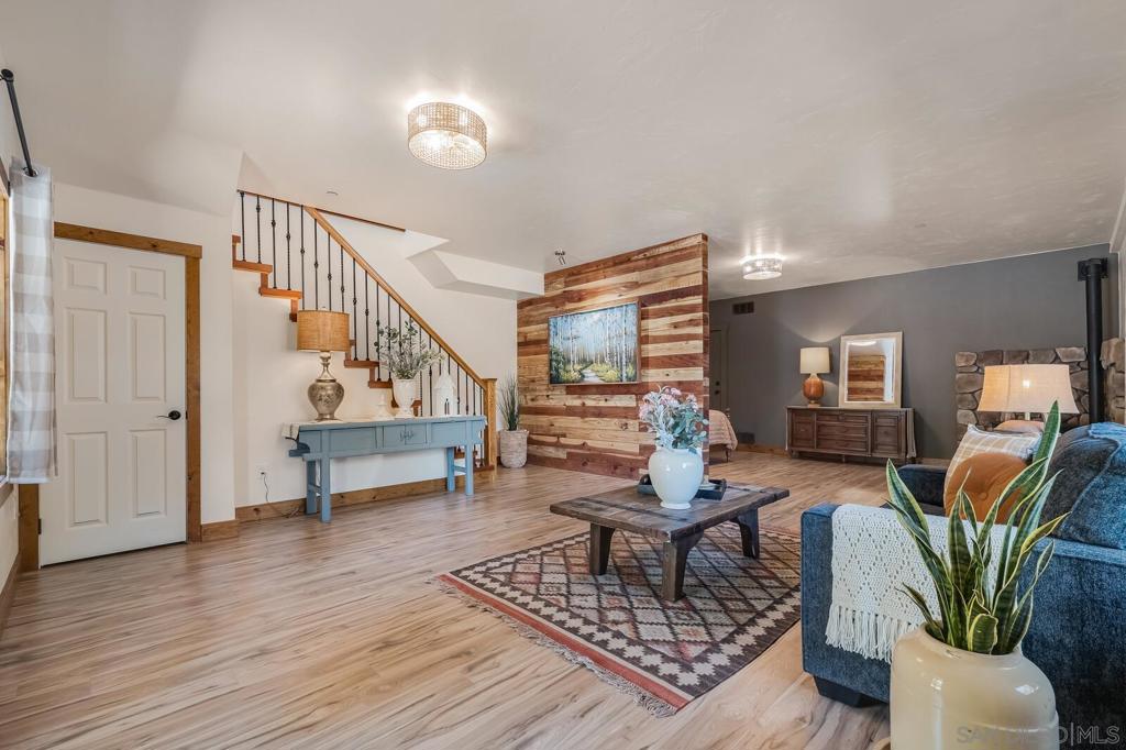 35251 Twin Oaks Rd Property Photo 1