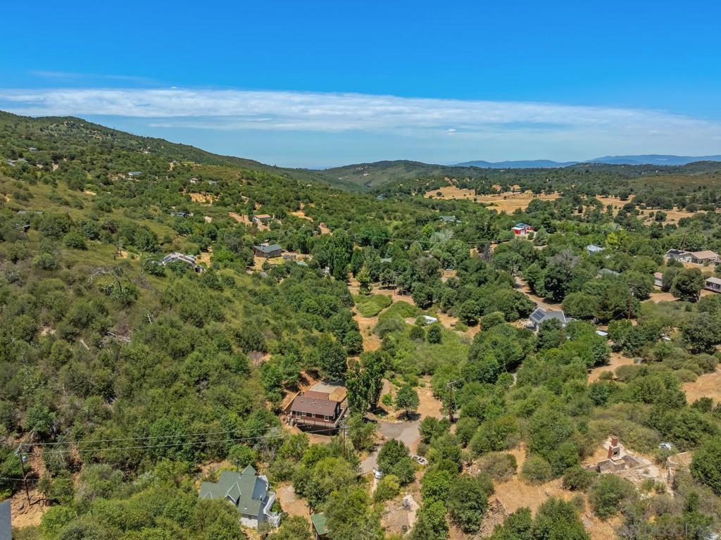 35251 Twin Oaks Rd Property Photo 32
