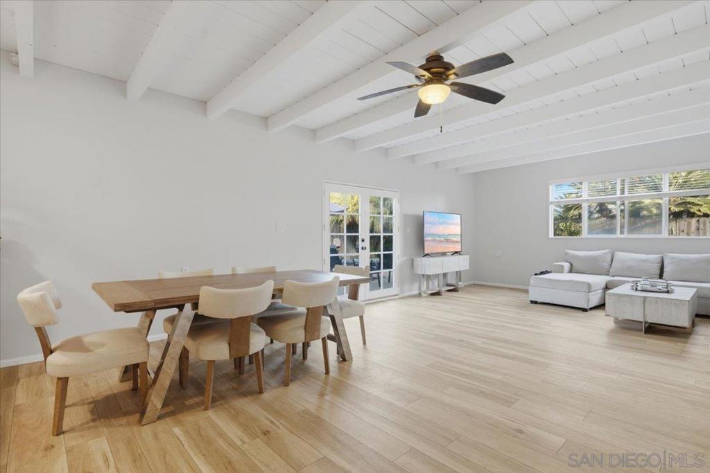 651 Thorn Street Property Photo 4
