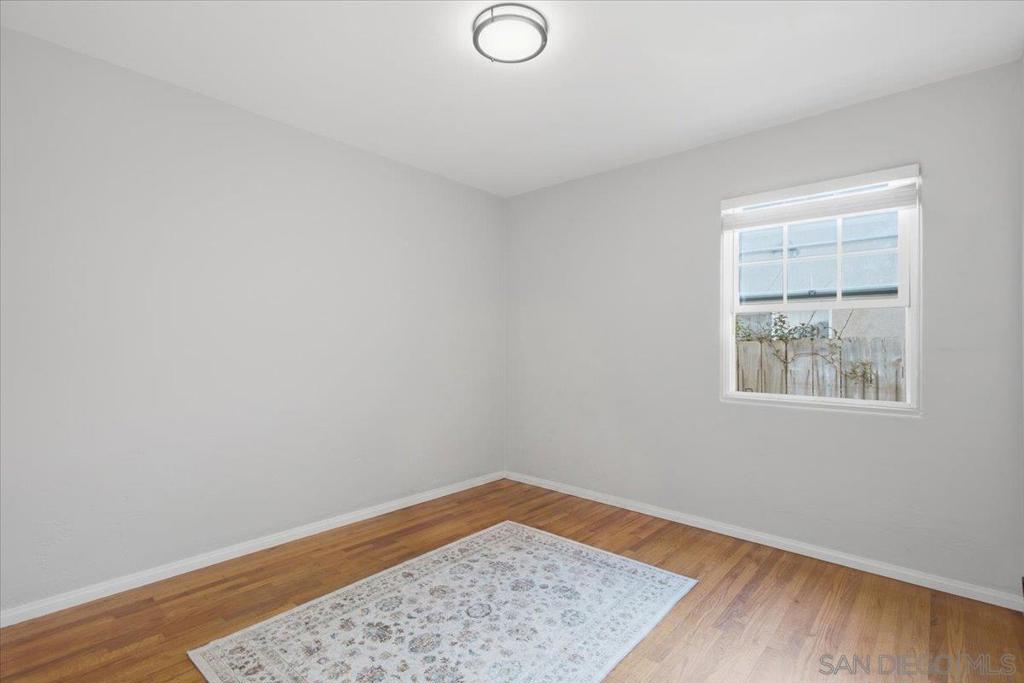 651 Thorn Street Property Photo 22