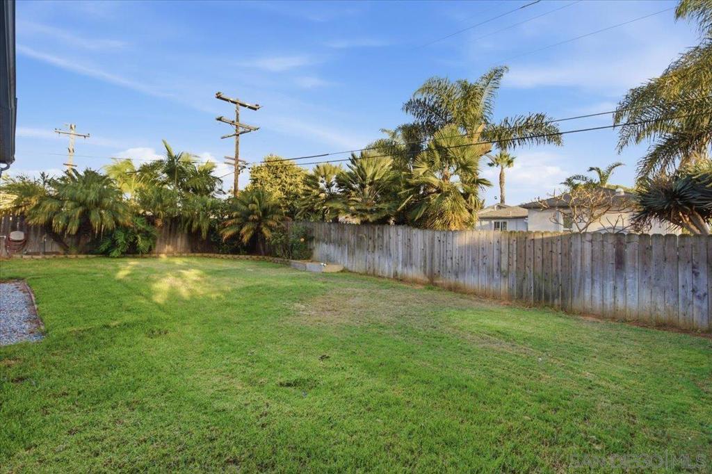 651 Thorn Street Property Photo 27