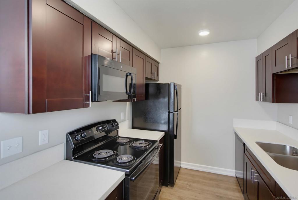 3423 Marlborough Ave Property Photo 4