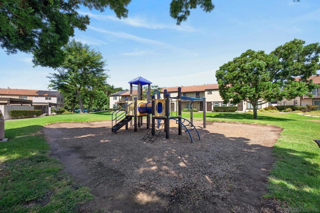 10376 Frank Lane Property Photo 32