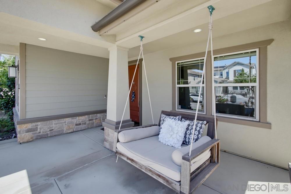 21840 Deer Grass Drive Property Photo 5