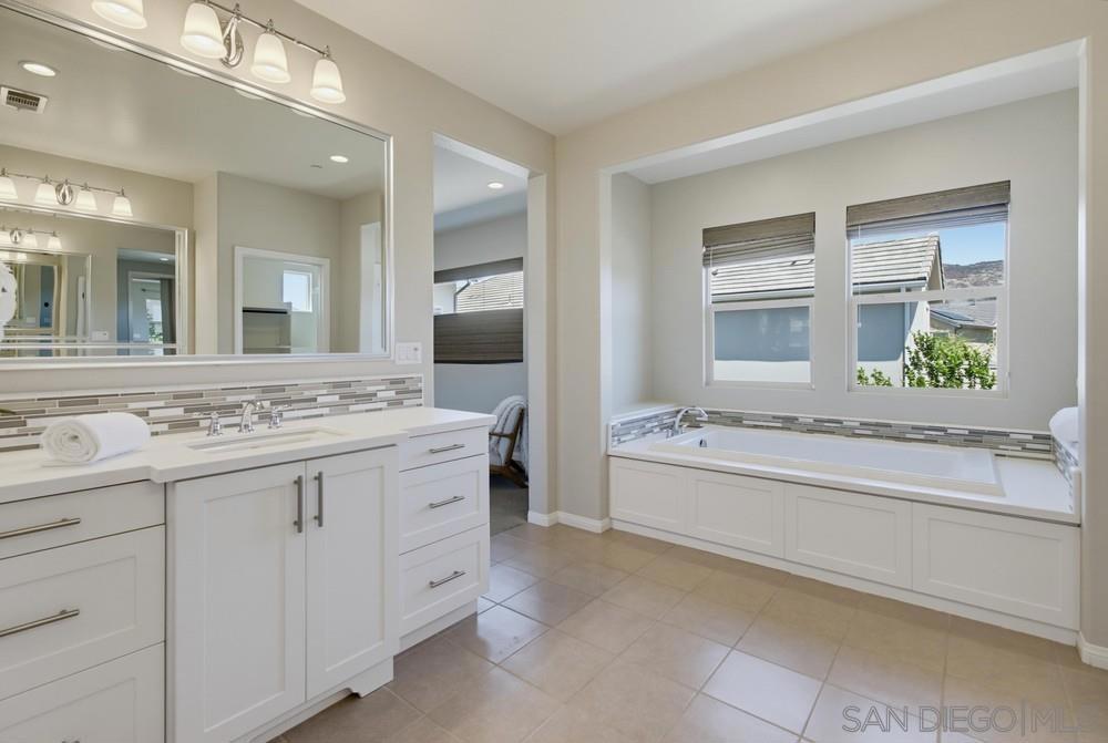 21840 Deer Grass Drive Property Photo 31