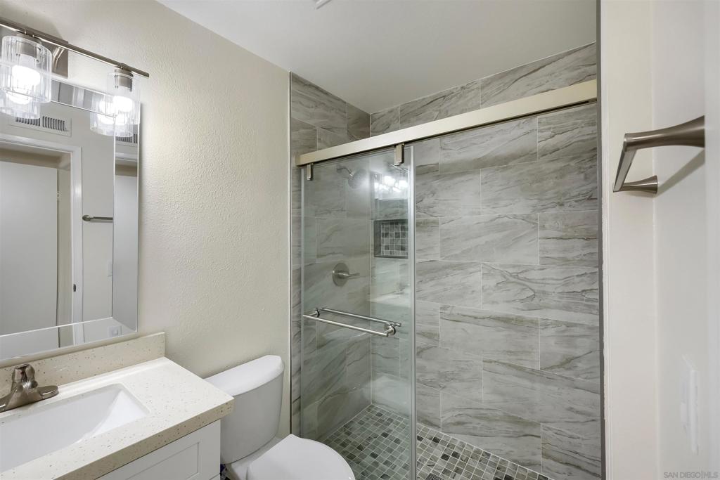10756 Cariuto Court Property Photo 24