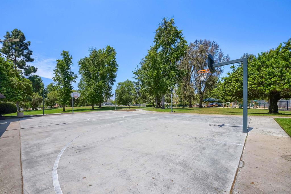 10756 Cariuto Court Property Photo 31