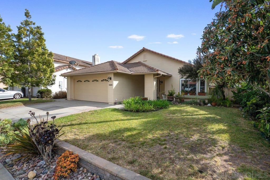 11459 Grassy Trail Dr Property Photo 2