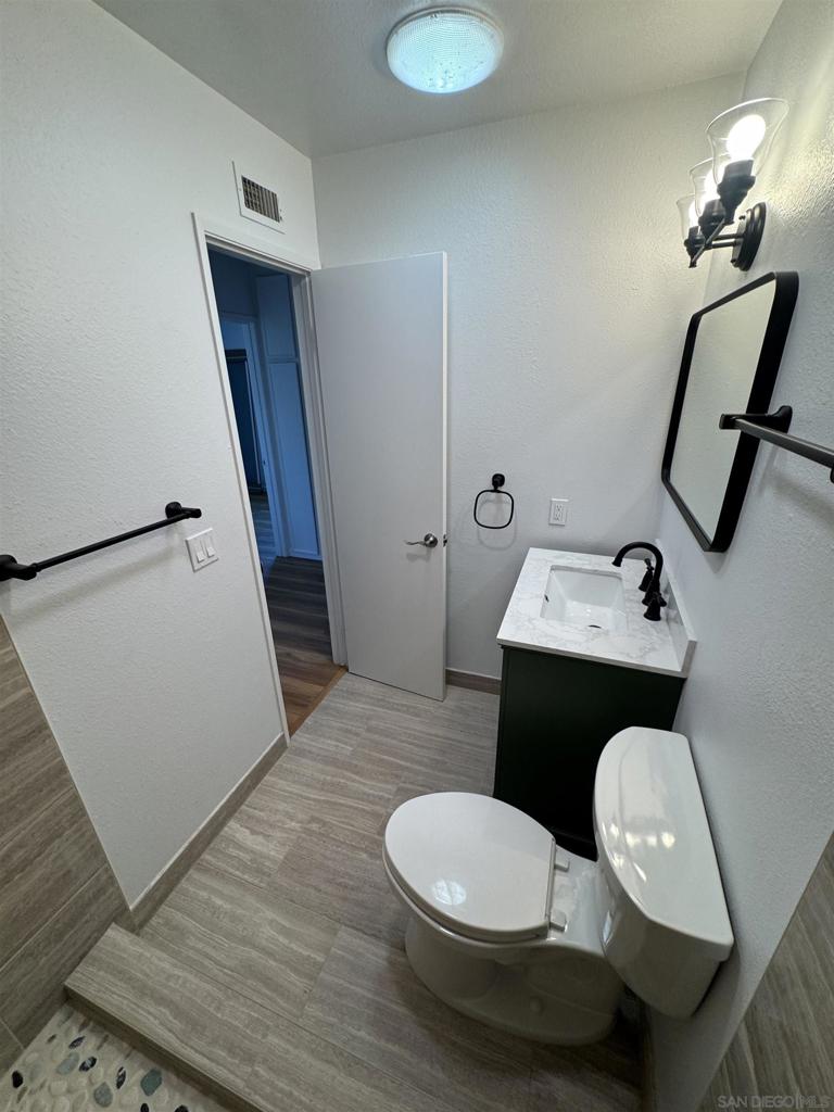 3527 Acworth Ave Property Photo 2