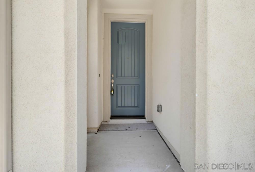 1041 Sea Glass Way Property Photo 4