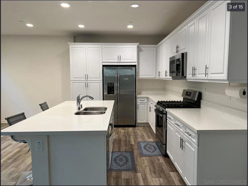 1041 Sea Glass Way Property Photo 11
